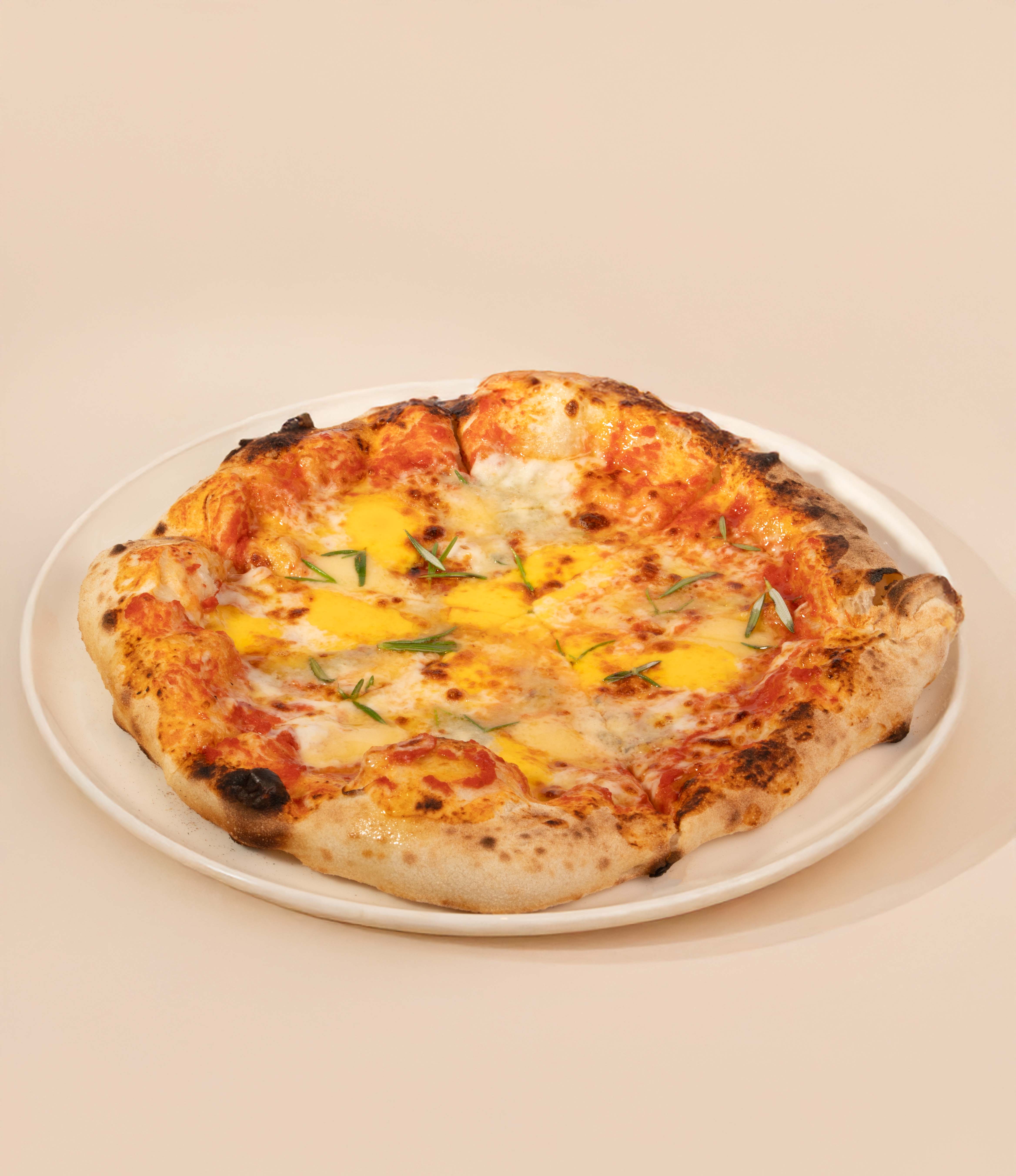 4 peynirli pizza
